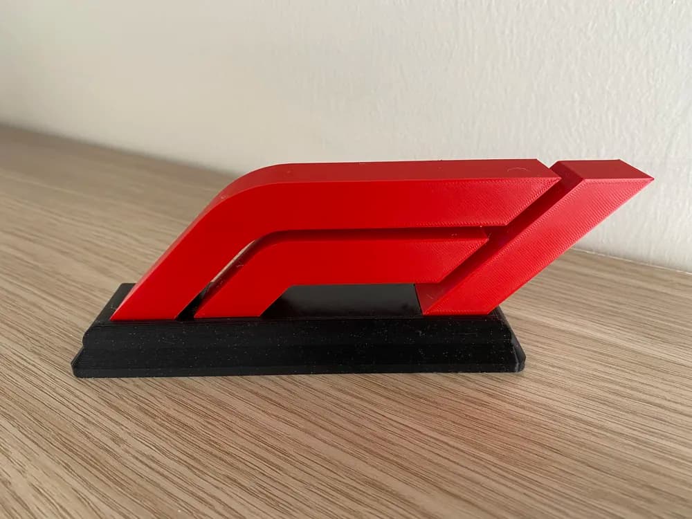 F1 Logo Table Piece