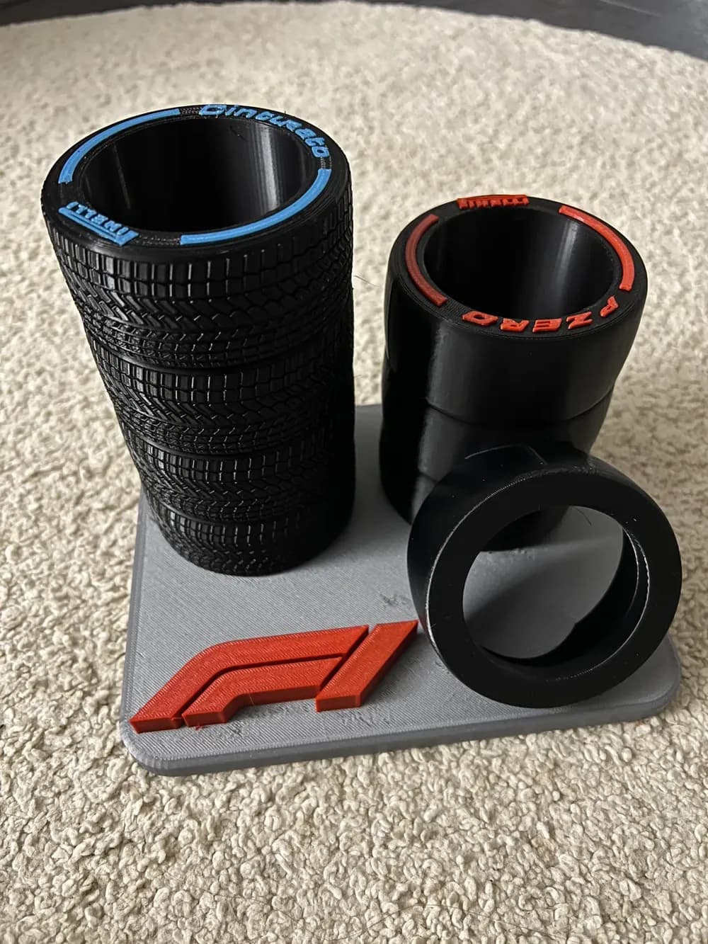 F1 Tire Stack Pen Stand